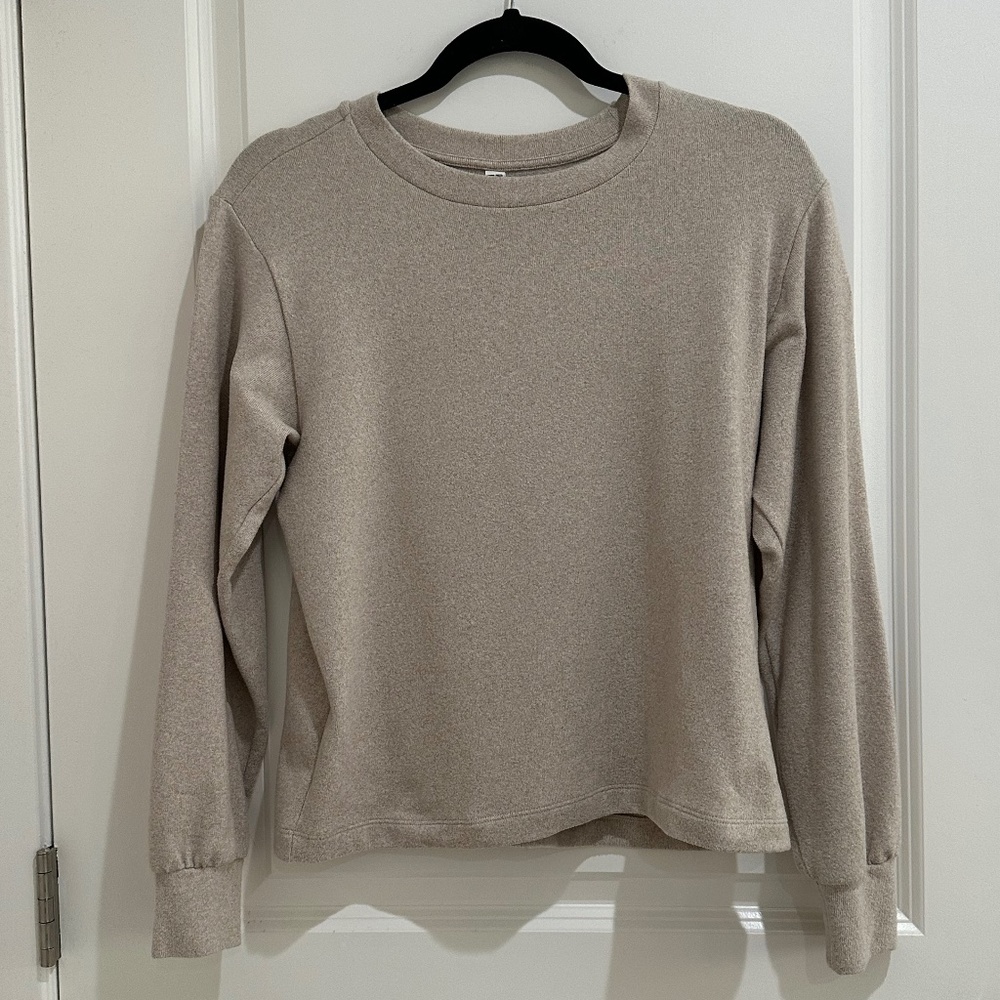 Cozy Uniqlo Sweater